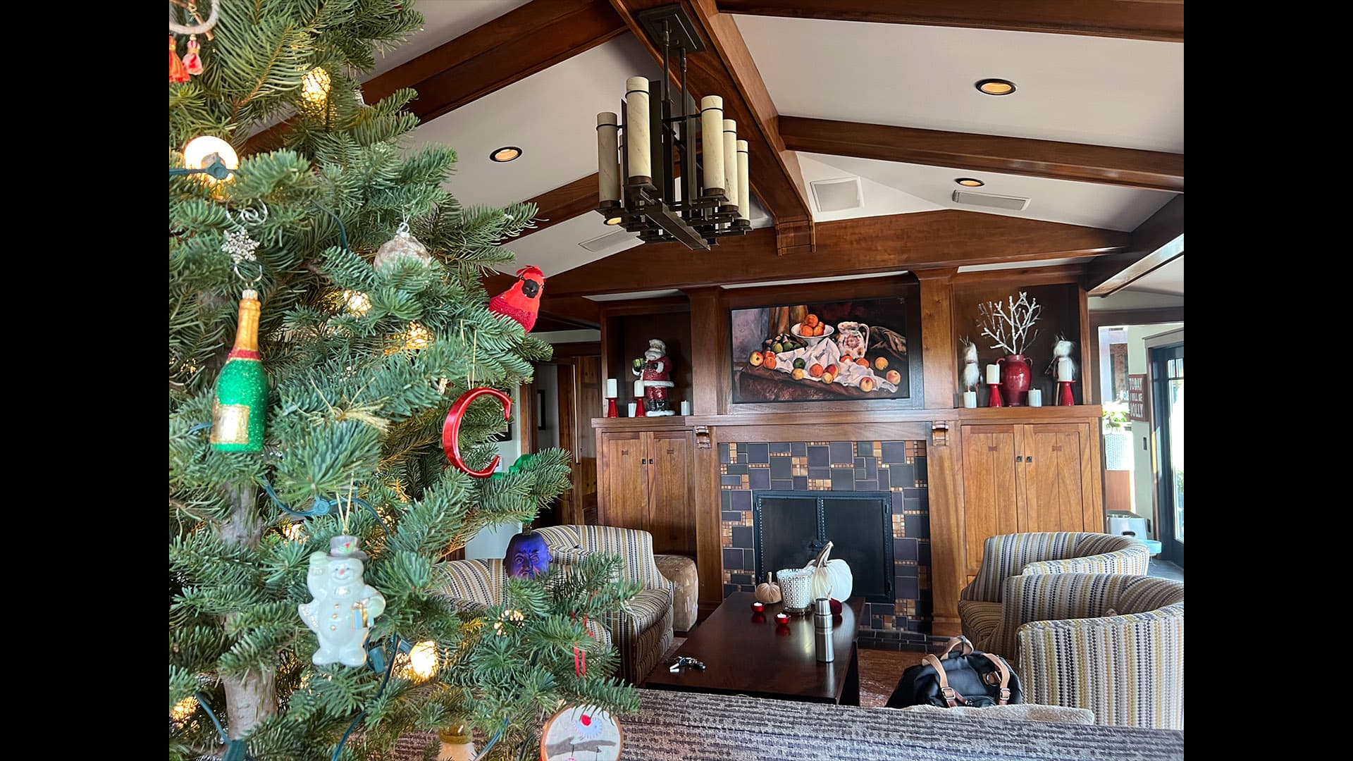 Craftsman Home Frame TV Integration - Newport Beach luxury smart home project